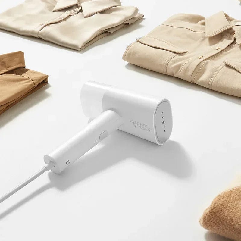 Défroisseur à main portable pliable 730g – Réservoir 160 ml Blanc