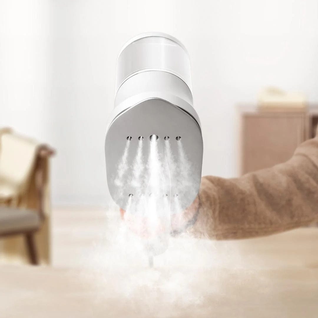 Fer vapeur vertical portable 1200W – Réservoir 150 ml Blanc